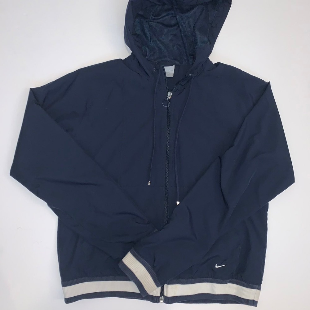NIKE women's L large (12-14) zip up hooded wind & water resistant Navy Jacket